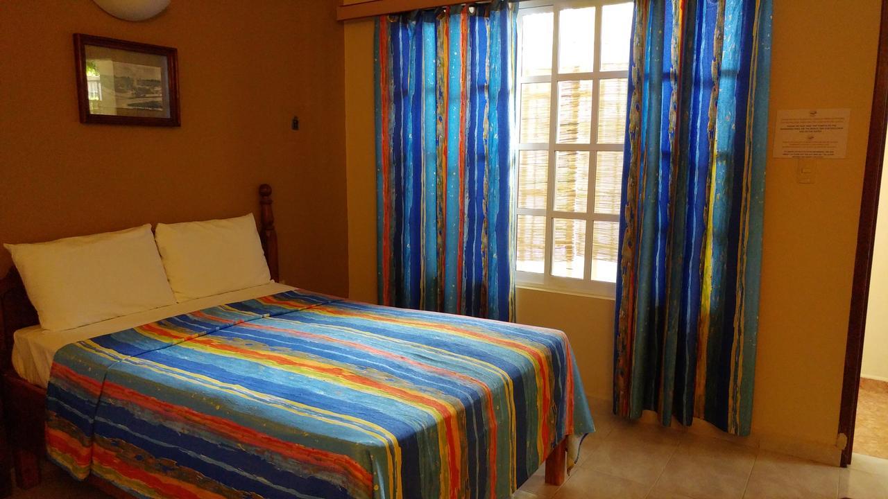 Sun Suites Cozumel Exterior photo